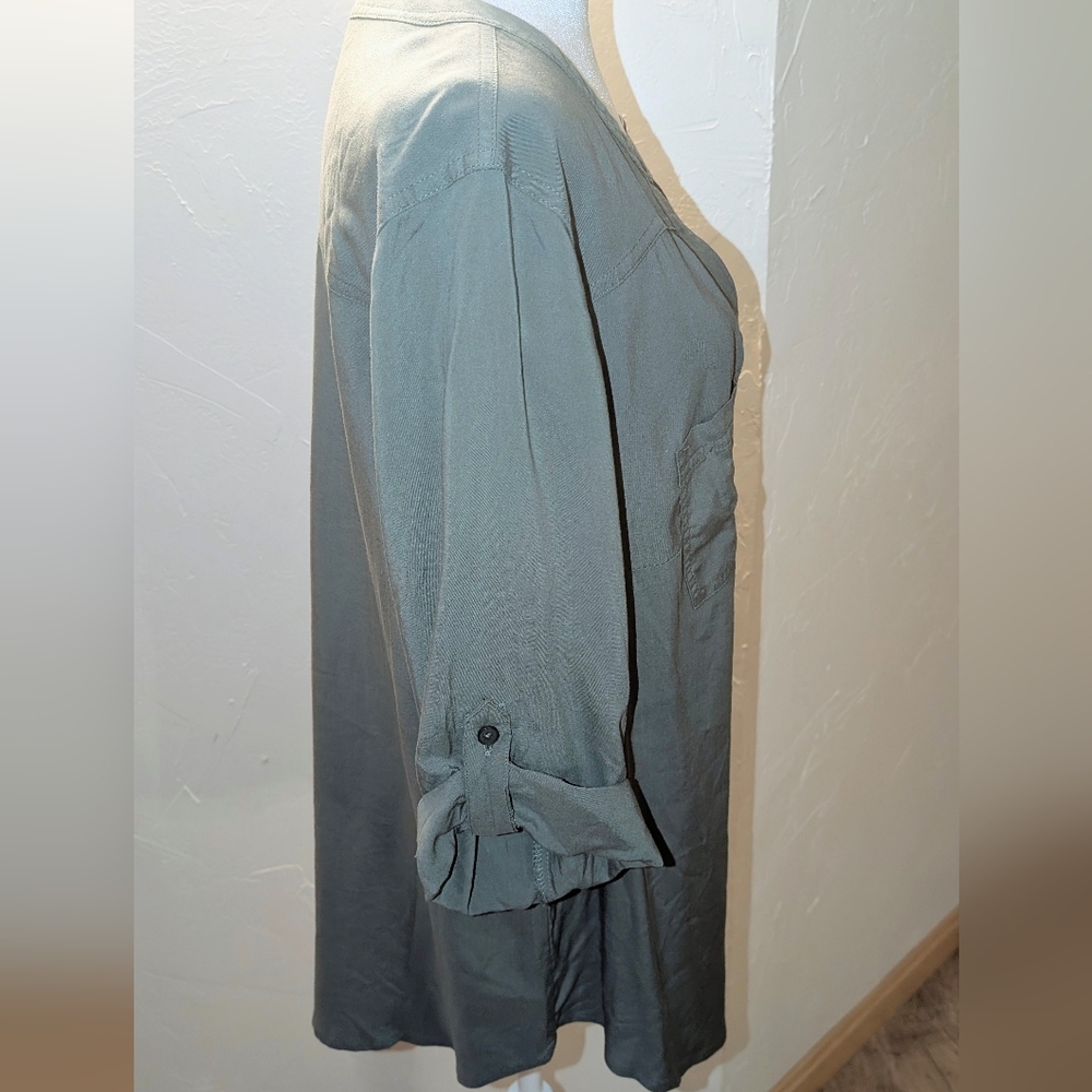 Torrid Harper Half Button-Down Tunic - image 3